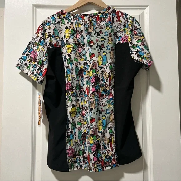 NWT Cherokee Women’s Tooniforms Where’s Waldo? V-Neck Scrub Top Size Large - Picture 4 of 7